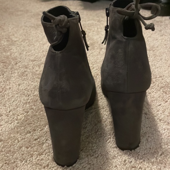 Stuart Weitzman Grey Suede Ankle Boots Size 10 - Picture 9 of 13